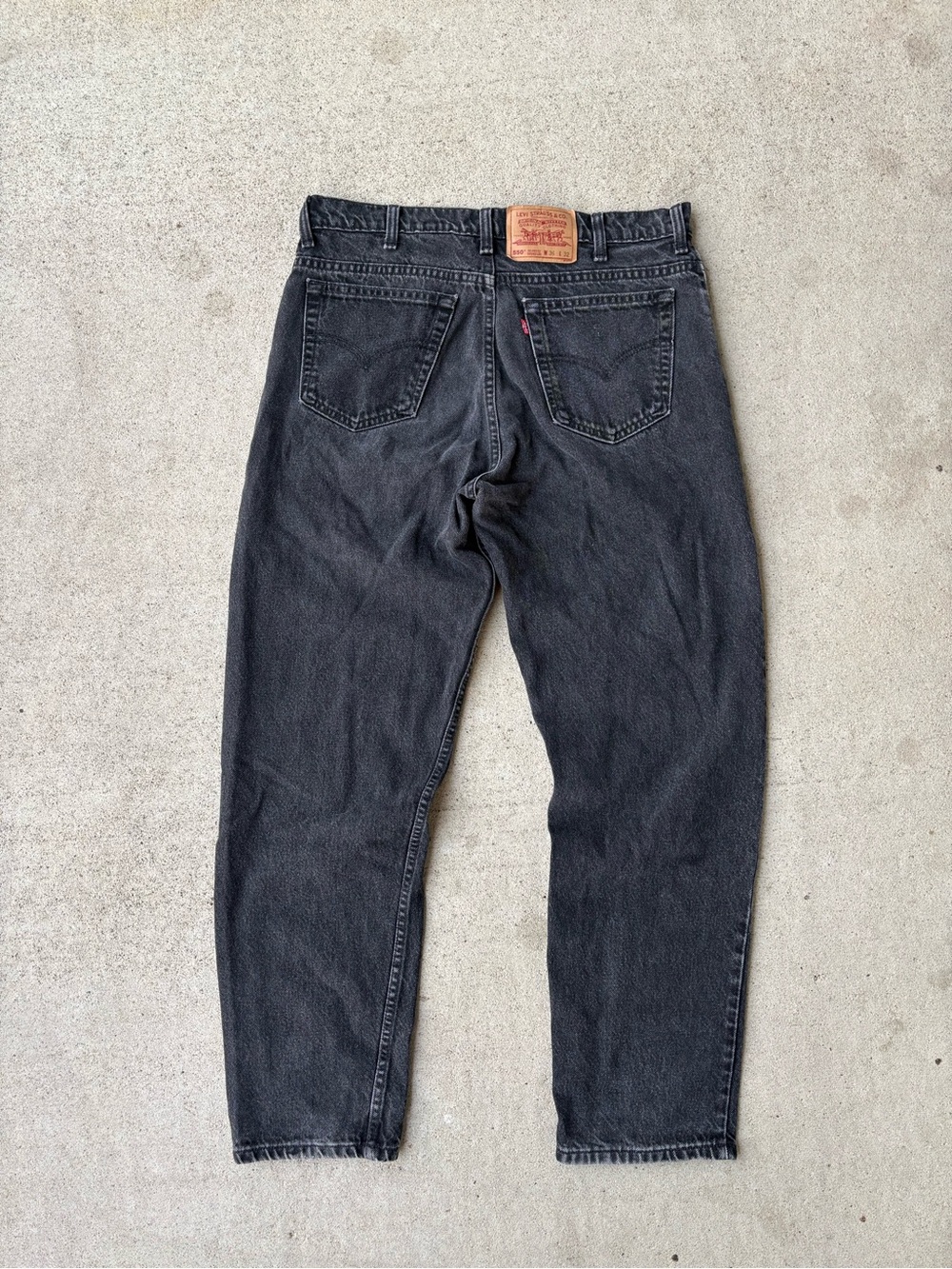 Vintage 90s Levis 550 Black Denim Jeans Made in Canada 35x31.5 Relaxed Tapered